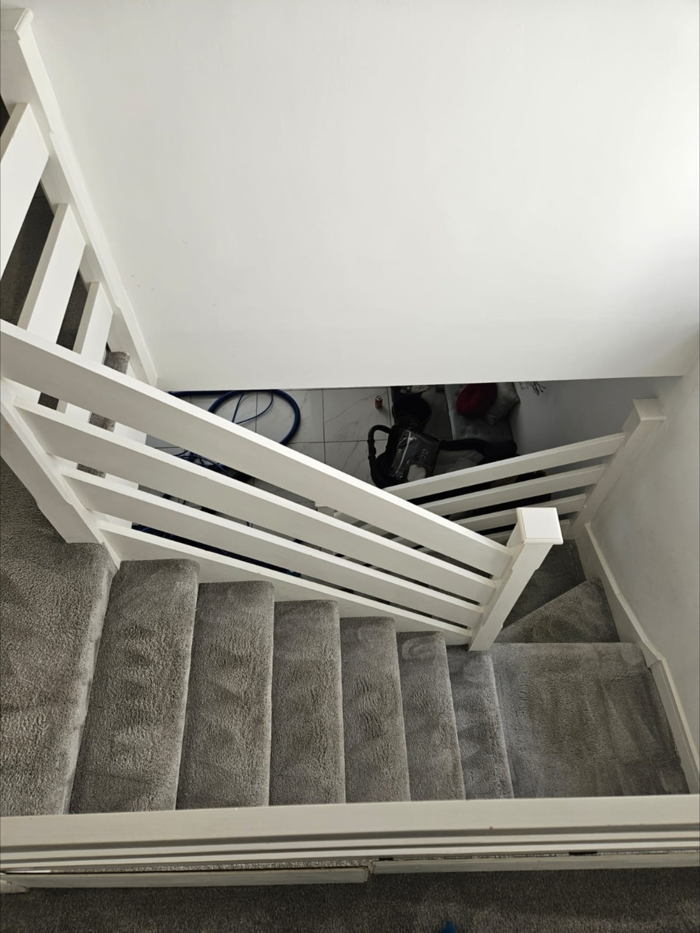 Stair carpet after professional cleaning by Carpella